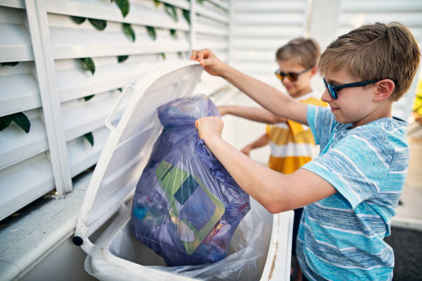 Best Commercial Cleanout Services  in Verona, MS
